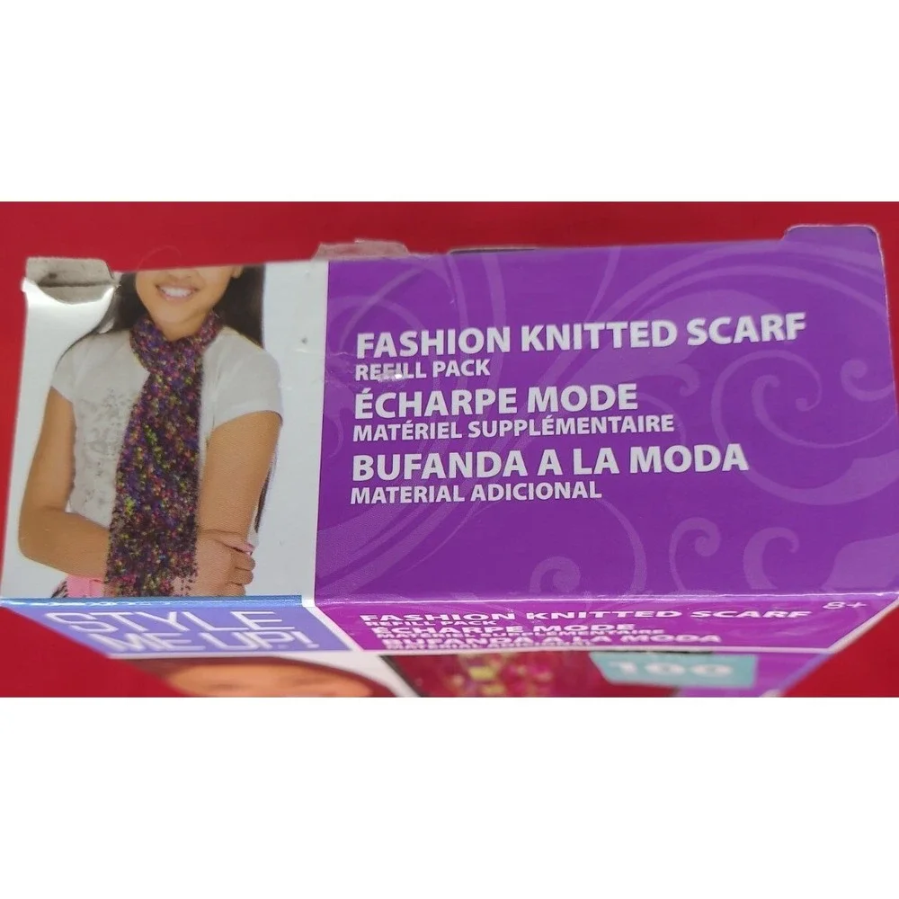 Style Me‎ Up Knitting Loom Rainbow Scarf Refill Crafting 100 Yards Yarn New Open